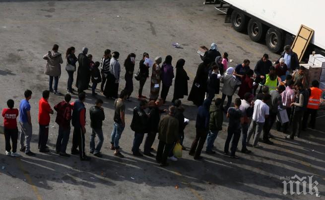 Шпигел“: Турция не пуска  квалифицирани сирийски бежанци в ЕС