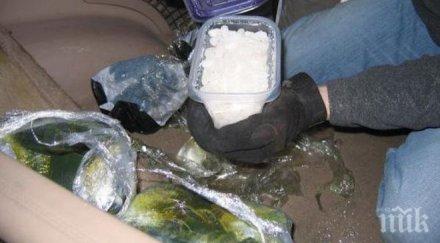 албанското правителство отрече покровителства наркотрафик малки самолети