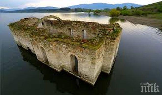 ПИК TV: Ето я потопената църква в язовир Жребчево