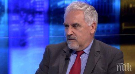 експерт европа жертва демокрацията името сигурността