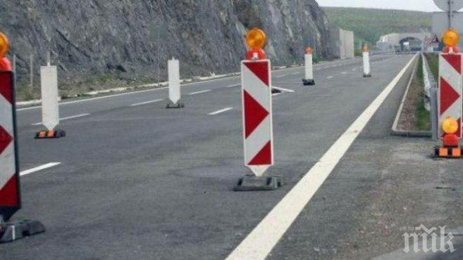 Няма празно!? Огромни тапи на Е-79 край Благоевград, защото асфалтират 