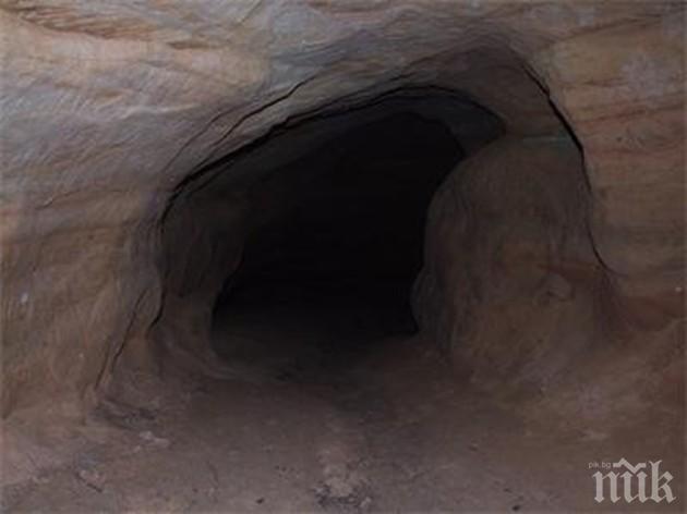 ИЗВЪНРЕДНО В ПИК! Водолаз изчезна в подводна пещера край Кипилово