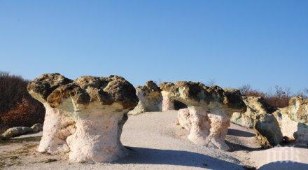 природни феномени родопите грейват нощем