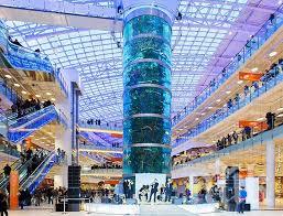 Извънредно! Евакуират московския търговски център „Авиапарк“