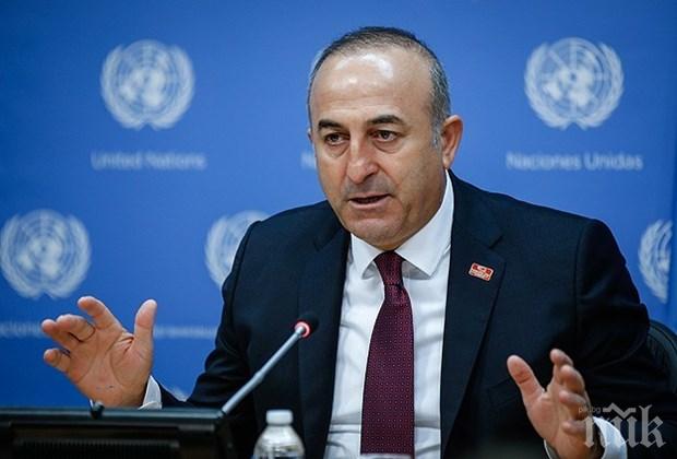 Чавушоглу: Без визова либерализация Турция ще излезе от миграционното споразумение 