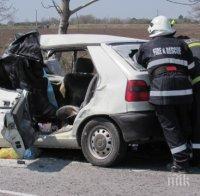 ТИР и кола се отнесоха на пътя Велико Търново - Русе, трима са в болница