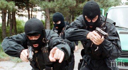 извънредно първо пик барети проснаха двама зрелищна акция благоевград