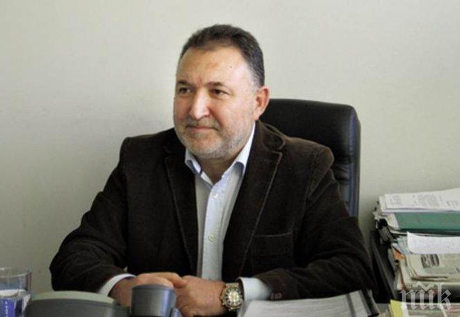 В Карлово премиерът дава, кметът не дава