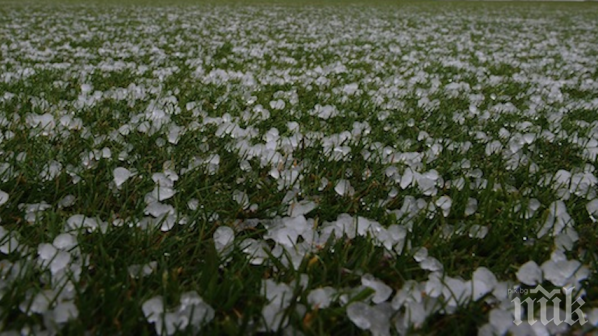 Градушка удари Монтанско през нощта
