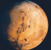 Марс е заплашен от сблъсък с комета през 2014 г.