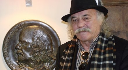 боян радев подкрепям протестите всеки знае