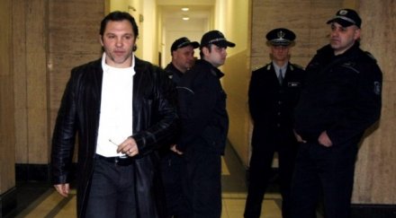 трима анонимни свидетели уличили златко баретата