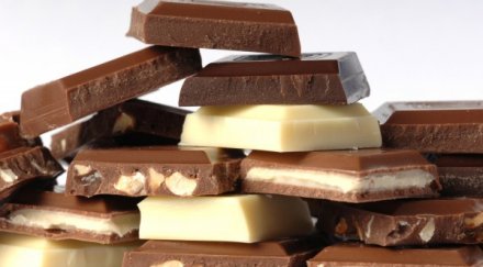 феновете вердер утешават любимците шоколад