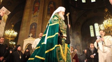 патриарх неофит официално интронизиран