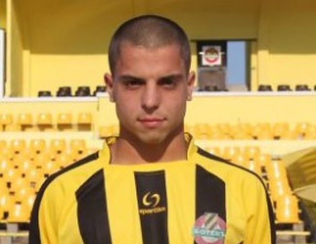 Юноша на Ботев (Пд) на проби в Италия