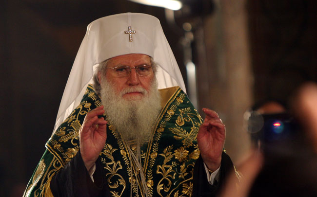 Новият патриарх Неофит с литургия в Александър Невски