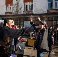 ПЪРВО В ПИК! Бежанци се клаха във 