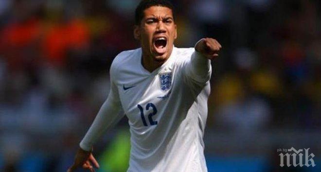 Късен гол на Смолинг донесе победа на Англия срещу Португалия