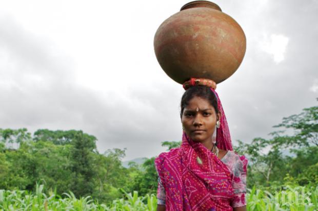 Над 17  милиона жени и деца в Африка носят километри вода на ръце заради адската суша