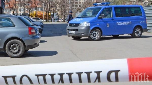 ИЗВЪНРЕДНО И ПЪРВО В ПИК! Нещо става в Хиподрума! Полицаи, пожарникари и линейки заградиха кола