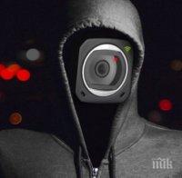 Ревнивец тръгна на гурбет за Дания, но монтира камери в огледалото на семейната спалня