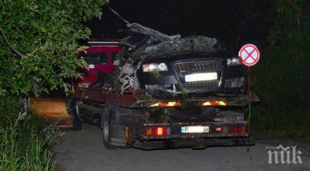 шофьорът аудито размазало разград единственият оцелял тежката катастрофа