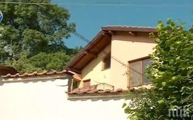 Разкриха нелегален старчески дом в София
