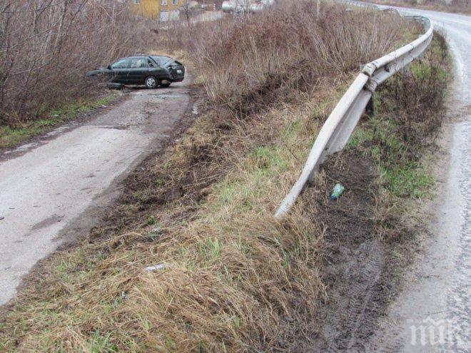 БМВ полетя в дере край Вършец
