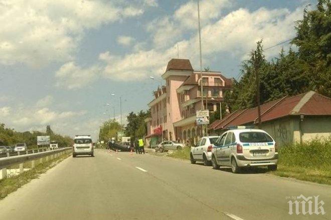 Меле край Варна! Четири коли се нацелиха една в друга на пътя от Златните за Варна