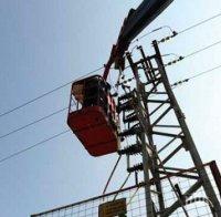 Мрак в Бургас! Скъсан кабел остави без ток цял квартал 