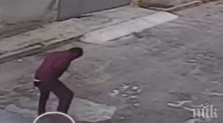 изродът иван стъпка главата коте уби лежи месеца затвора