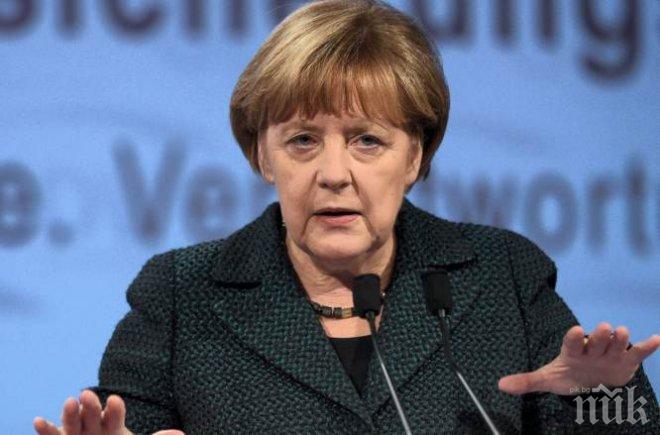 Меркел скръцна със зъби на Турция
