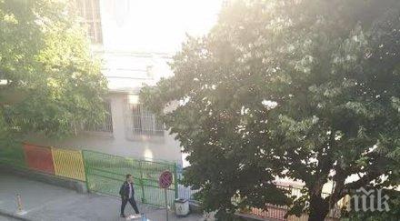 сезонът варна открит преливащи боклуци контейнери пръскат аромат морската столица