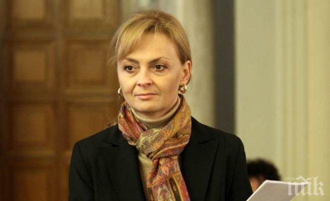 ПЪРВО В ПИК! Полина Карастоянова напусна групата на ПФ и шефския пост в комисията по култура и медии