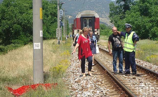 Блъснатият от влак край Джерман е самотник на 61 години