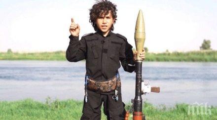 ексклузивно войната смъртоносна атака деца терористи шахидски пояси ракка