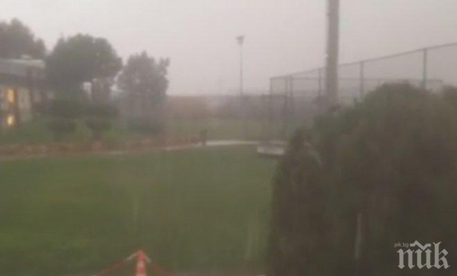 Стихии! Порой удави Карлово, градушка смля Сопот