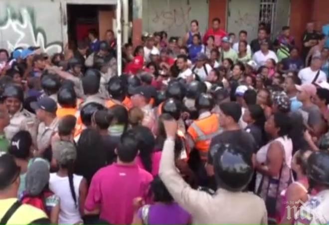 Бой за макарони във Венецуела 