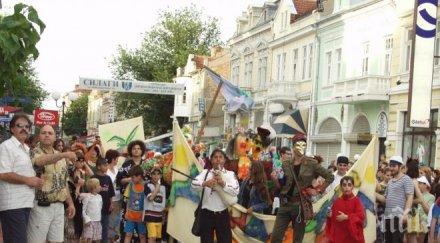 близо 1000 участници събира русенският карнавал събота