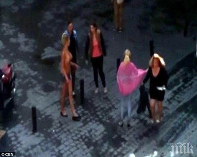 Полуголи проститутки се хванаха за косите в Мадрид (ВИДЕО)