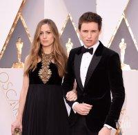 Актьорът Еди Редмейн се похвали в „Таймс“ : Вече съм баща на момиченце 