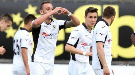 съдът позволи играч славия напуска българия