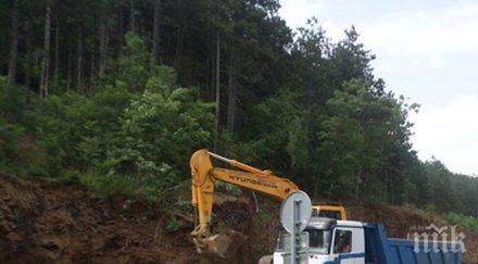 нов хит застрояват пътя маказа бензиностанции търговски обекти