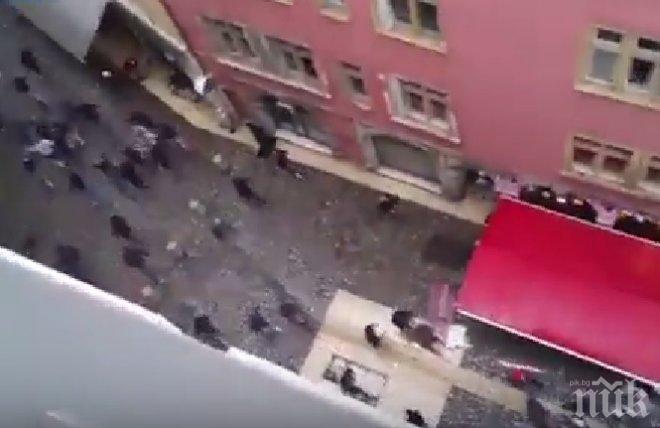 Ново меле във Франция! Англичани и словаци си спретнаха здрав бой преди мача (ВИДЕО)
