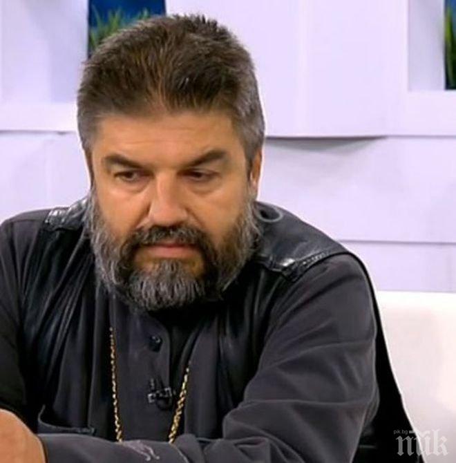 Премахнаха профила във Фейсбук на скандалния отец Силвестър, оплюл гейовете 