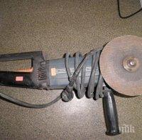 Дефектен ъглошлайф уби 14-годишно хлапе 