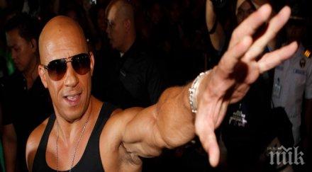 бомба последните часове вин дизел показа гол вижте здрав годишният мъжкар снимка