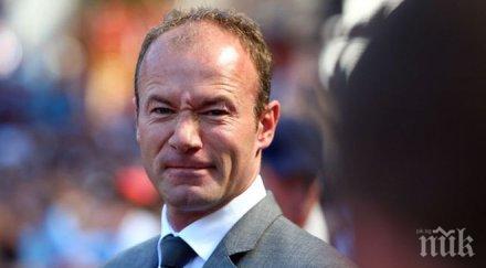 шиърър захапа ходжсън никой страхува англия