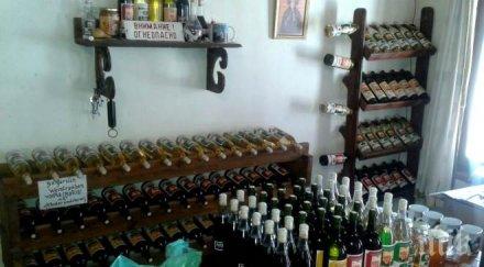 митничари цъкат кръстят откриха незаконна дестилерия три тона алкохол манастир