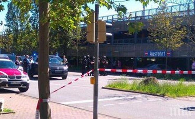 Край на драмата! Застреляха въоръжения нападател, ранил десетки в Германия
